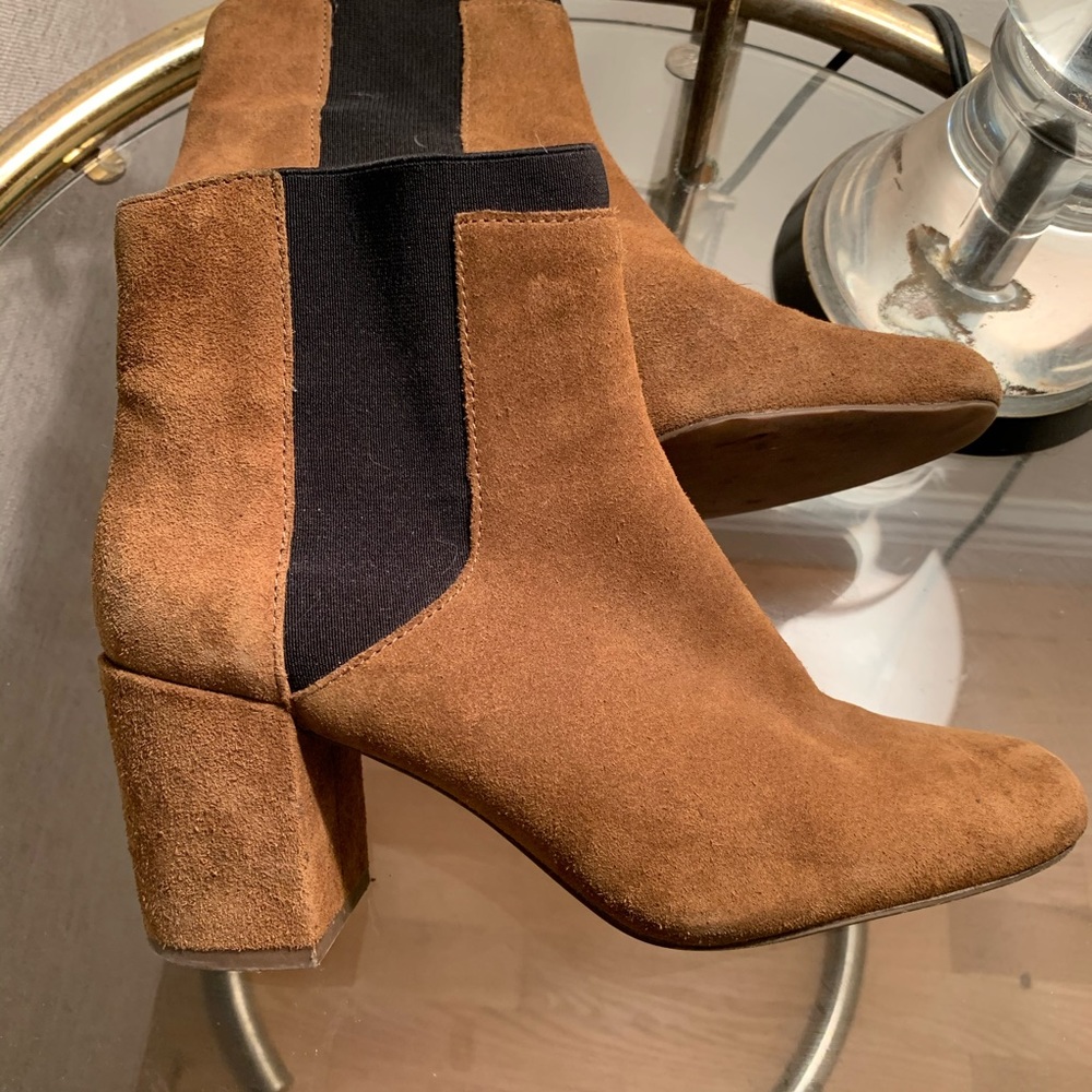 Zara Camel Heeled Chelsea Boots